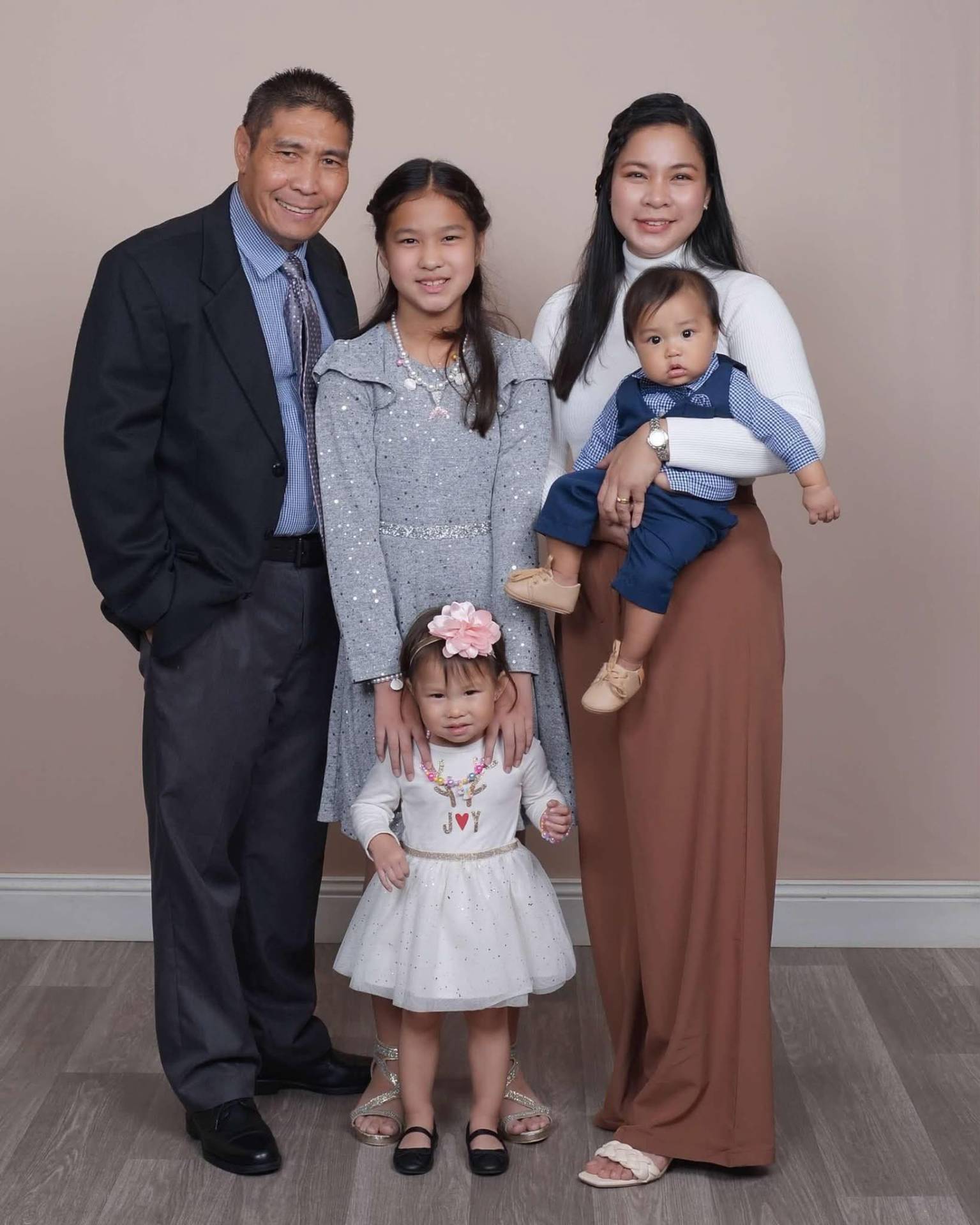 The Posadas family — full portrait